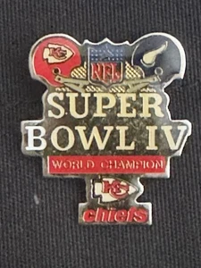 Prendedor conmemorativo del Super Bowl 4 IV Kansas City Vs Vikings raro coleccionable de la NFL - Imagen 1 de 1
