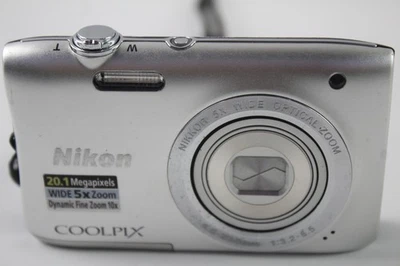 Nikon Coolpix S2900 Digital Compact Camera Working w/ 5x Nikkor Zoom - Image 1 of 4