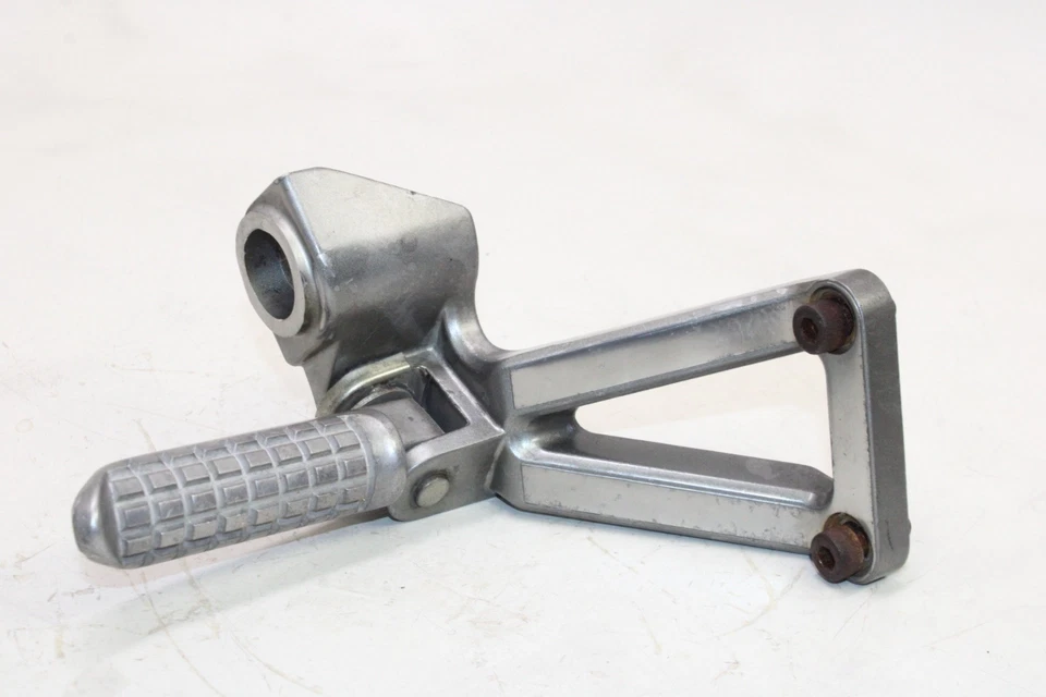 95-99 KAWASAKI NINJA ZX6R ZX600F OEM CLAVIJA TRASERA DERECHA PASAJERO Foto 1 de 4