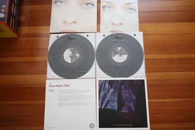 Fiona Apple - Tidal - Vinyl Me Please - VMP w/Audiophile Record Sleeves Foto 1 de 4