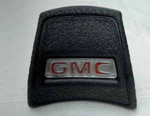 NOS GM 1969-72 GMC Steering Wheel Horn Button Truck Suburban Jimmy Column Cover - Picture 1 of 9