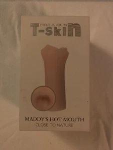 Male Masturbator Mandy’s Mouth - Picture 1 of 2