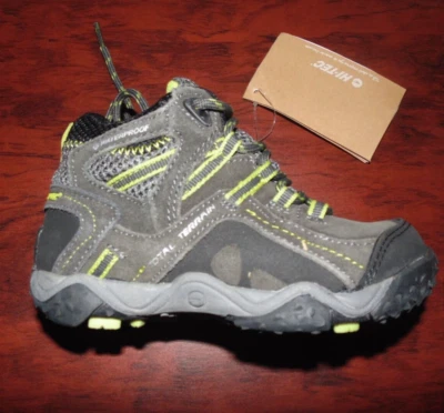 HI-TEC TT Mid-Waterproof Jr. 徒步/运动小童鞋 10 码,灰色 * 新 * — 第 1/4 张图片