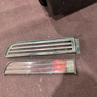 Mercury Cougar XR7 1971 1972 luz trasera bisel lado del conductor OEM FoMoCo Foto 1 de 4