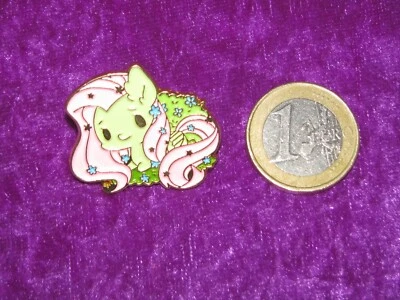 My little Pony G4  super cute Fluttershy  Metalpin 5/6 - Bild 1 von 2