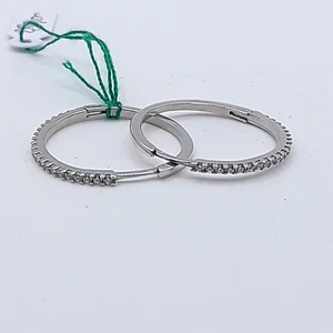 ORECCHINI A CERCHIO ZIRCONATI ,  IN ORO BIANCO 18KT, GRAMMI 4,00 , NUOVI - Imagen 1 de 2