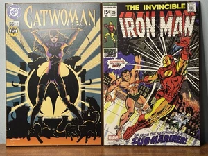 Targa insegna artistica da parete in legno Iron Man 25 e Catwoman 13x19 Marvel - Foto 1 di 8