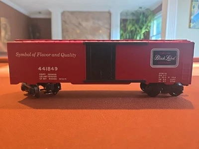 LIONEL Advertising Refrigerator #9871  CARLINGS BLACK LABEL REEFER - CAR  - 1977 - Image 1 of 4