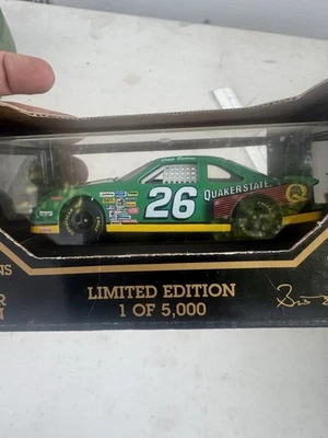 1994 Racing Champions NASCAR Brett Bodine Quaker State 1:43 Thunderbird Diecast - Image 1 of 3