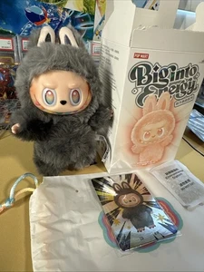 Authentische Labubu Big Into Energy Secret ID PopMart Figur GEÖFFNET mit Box + Karte - Bild 1 von 3