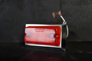 Maxxima M20321R Red Rectangular LED Clearence Marker - Picture 1 of 4