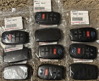 10 OEM Toyota Transmitter Smart Key - Image 1 of 2