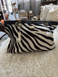 Donna Karan Zebra Black - Picture 1 of 15