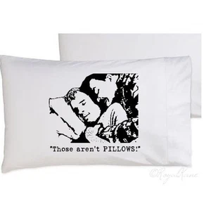 Funda de almohada de algodón Those Aren't Pillows aviones trenes automóviles - Imagen 1 de 1