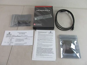 Microchip Microstick II PIC/dsPIC programming/debugging kit DM330013-2 NEW - Picture 1 of 7
