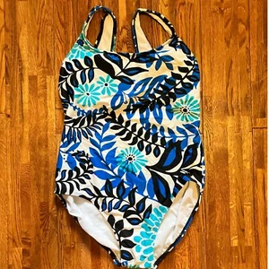 Catalina One Piece Swimsuit Floral Print Criss Cross Back Size M - Picture 1 of 4