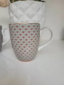 1 Stk. Pip Studio Tasse Becher khaki blau Bloomingtales 350 ml *Neu* - Bild 1 von 4