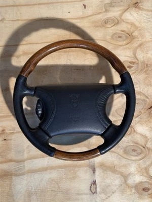 Original Jaguar XJ8 XJ6 X308 X300 XJR Lenkrad Holzlenkrad Leder schwarz - Bild 1 von 4