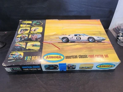 AURORA AMERICAN CLASSIC ROAD RACING SLOT CAR SET 1:32 BOXED 1960 - Image 1 of 4