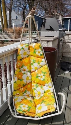 vintage homecrest swinging chair with cushion - Image 1 of 4