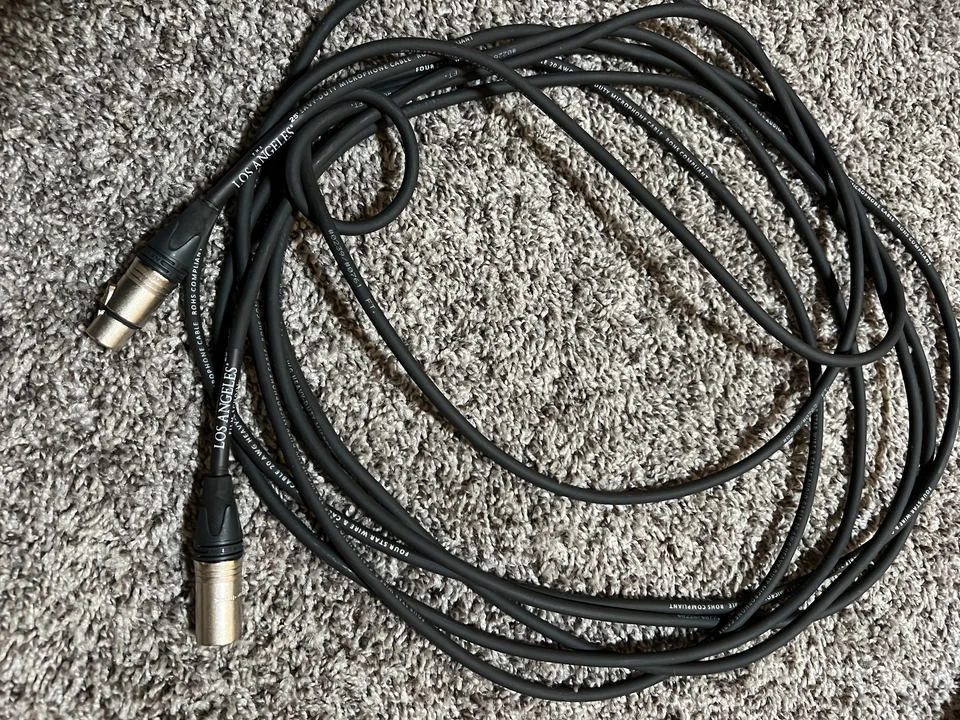 25' XLR CABLE - Image 1 of 1