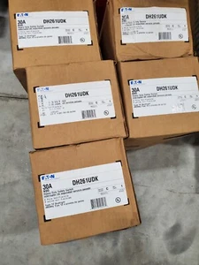 Eaton Cutler Hammer DH261UDK 30amp 600volt type Nema 12 Non fused disconnect NEW - Picture 1 of 4