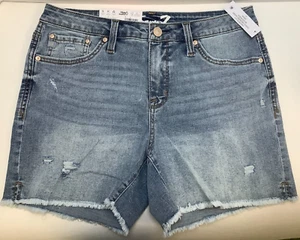 Seven7 Weekend Short, Tiana, Women's Size 6, Frayed Hem, 5" Inseam - Picture 1 of 5