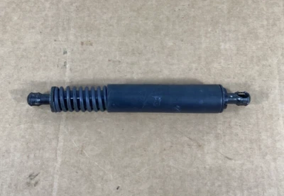 2008-2010 Porsche Cayenne Tailgate Liftgate Hatch Strut Shock 7L5827550G OEM . - Image 1 of 4
