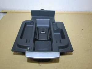 Range Rover L322 3.6 Mittelkonsole Armlehne unter Ablage Telefonstecker - Bild 1 von 8