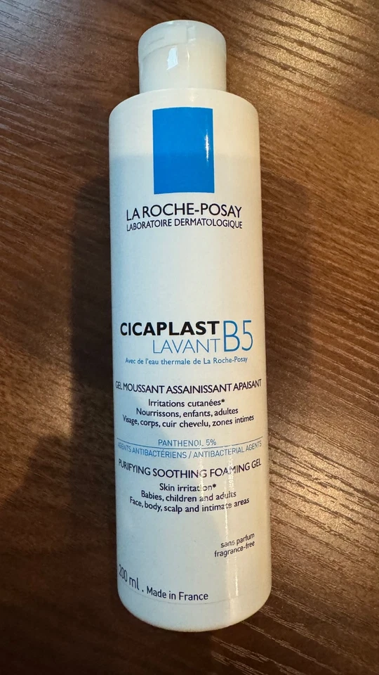 La Roche-Posay Cicaplast Lavant B5 Purifying Foaming Gel 200ml - Exp: 06/2027 - Image 1 of 2