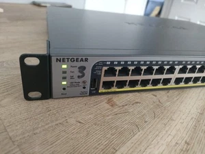 NETGEAR ProSafe GS752TPP 48-Port Gigabit PoE+ Smart Managed Rackmount Pro Switch - Picture 1 of 3