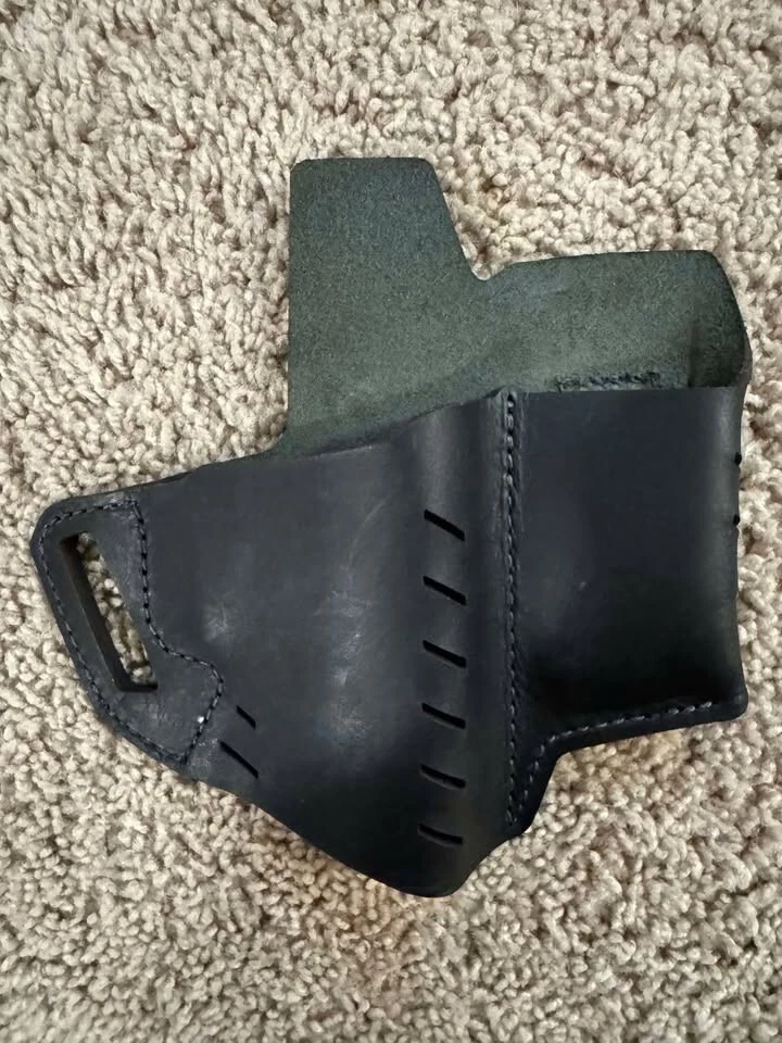 Кожаная кобура для пистолета Versacarry Commander Pro (OWB) размер 3 Glock - Изображение 1 из 4