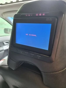 VOLVO XC90 SE D5 2006. OSF DRIVERS FRONT HEADREST WITH SCREEN, GREY LEATHER - Picture 1 of 12