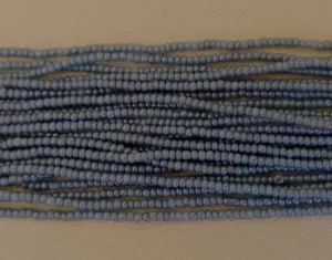 11/0 Czech Glass Seedbeads Hank, OP pearlized lwedgewood blue - Picture 1 of 1
