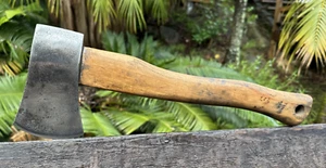 Vintage 1 1/2 Lb Hatchet Axe old tool 135 X 85 mm Permabond - Picture 1 of 19