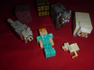 Minecraft Lot of 7 Toys Blocks Animals and Figure Jazwares Mojang Chicken Wolf - Picture 1 of 5