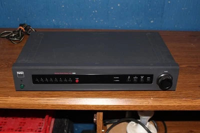 NAD 4300 显示器系列调频/调幅立体声调谐器  — 第 1/4 张图片