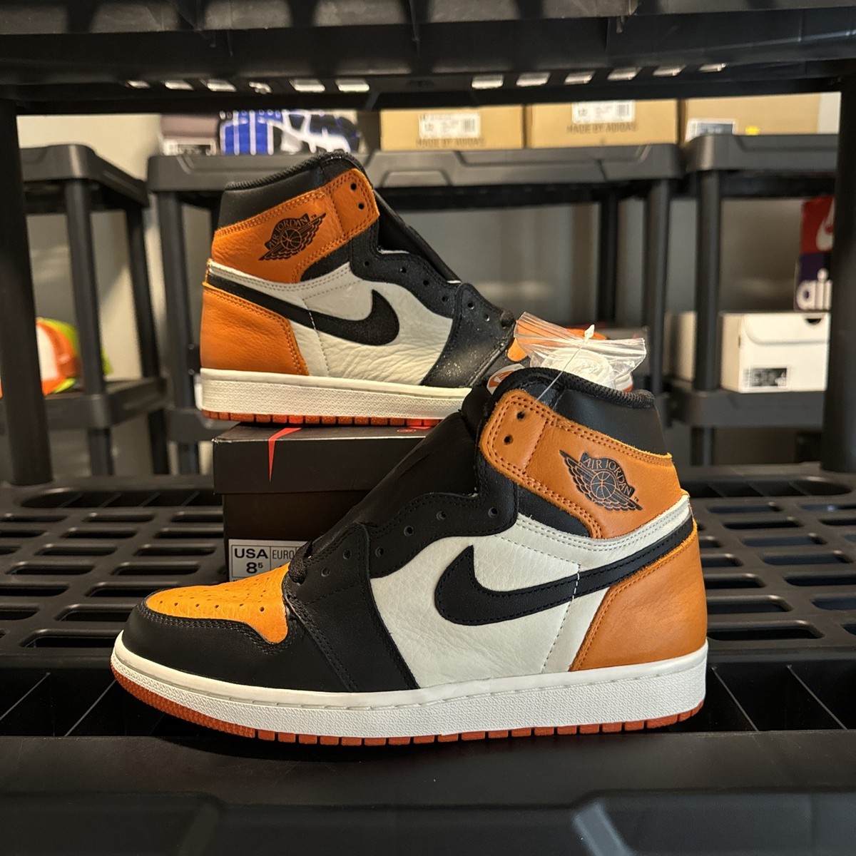 Jordan 1 Retro OG High Shattered Backboard for Sale Jordan 1 Retro OG High Shattered Backboard for Sale