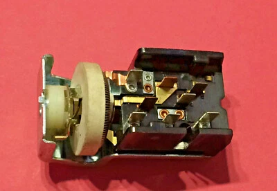  HEADLIGHT SWITCH Fits 65 66 68 - 76 FORD Ranchero 68 69 70 71 72 73 - 76 Torino - Image 1 of 4