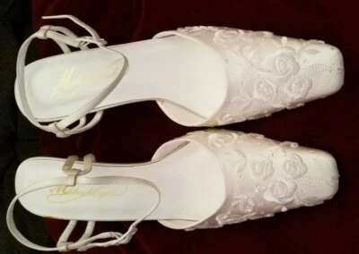 Белые свадебные туфли с жемчугом Michaelangelo Vanessa размер 7 Вт - Изображение 1 из 4