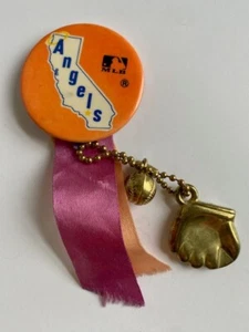 California Angels Vintage '70s Pinback Pin w/Ribbons Baseball & Glove Charm LA - Picture 1 of 5