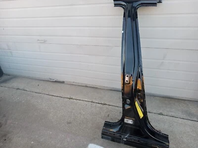 Poste puerta derecha Lexus LS430 2001 2002 2003 2004 2005 2006 Foto 1 de 4