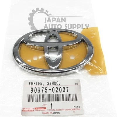 EMBLEMA DE GRADE FRONTAL CROMADO CELICA ORIGINAL DO FABRICANTE TOYOTA 2003-2005 90975-02037 - Imagem 1 de 4