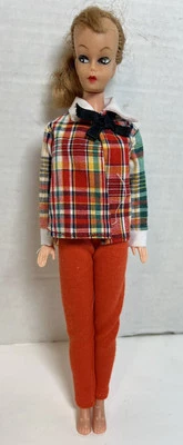 Vintage Barbie: Clone Uneeda Wendy Blonde Ponytail Doll Straight Leg - Image 1 of 4