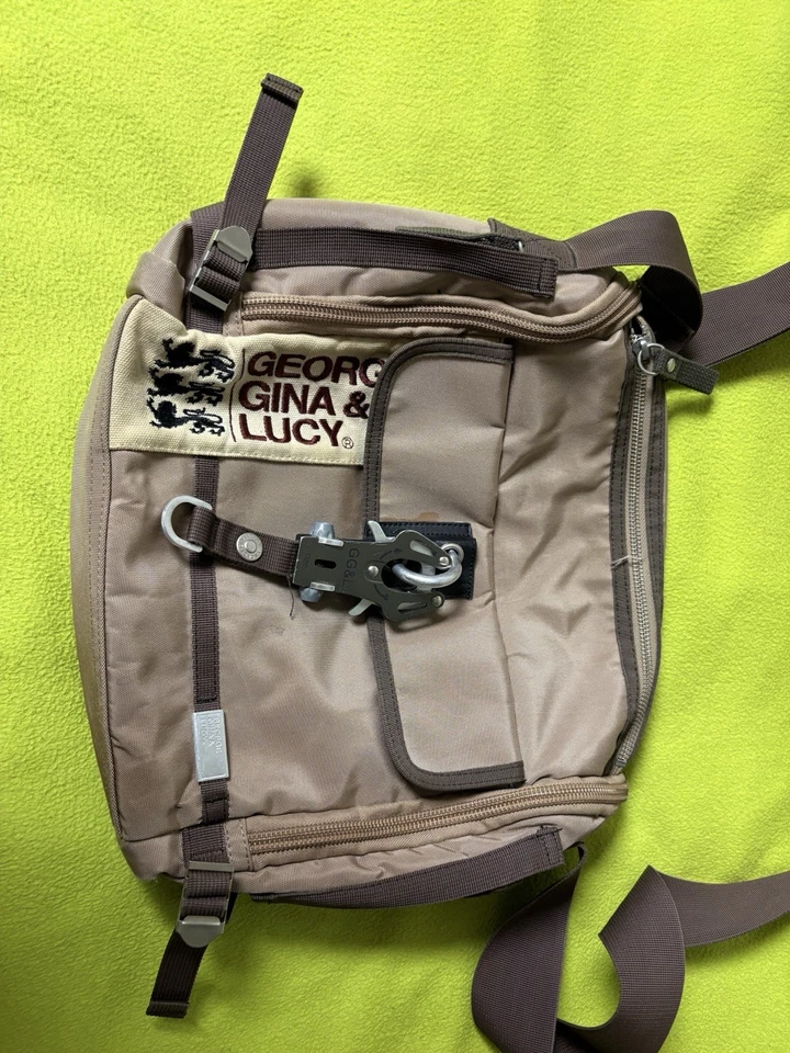 Vintage GGL Mr. Postman George Gina & Lucy Schultertasche - Bild 1 von 4