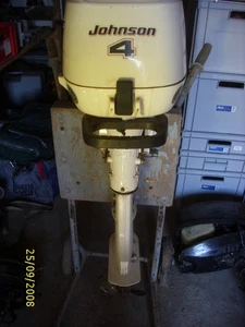 Johnson 4 takter 4 ps - Bild 1 von 2