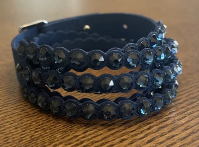 Gargantilha ou pulseira de cristal SWAROVSKI AZUL CISNE EM ALCANTARA MACIA 5511697 - Imagem 1 de 4