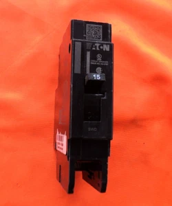 Eaton GHB1015 Breakers -                                                    1-27 - Picture 1 of 4