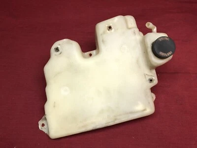 1995-2003 Chevrolet Blazer S10 Coolant Surge Tank Assembly OEM 15990479 - Image 1 of 4