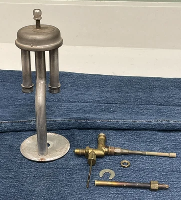 VTG 1982 Coleman Lantern 220K Dual Mantle Burner Assembly and Parts - Image 1 of 4